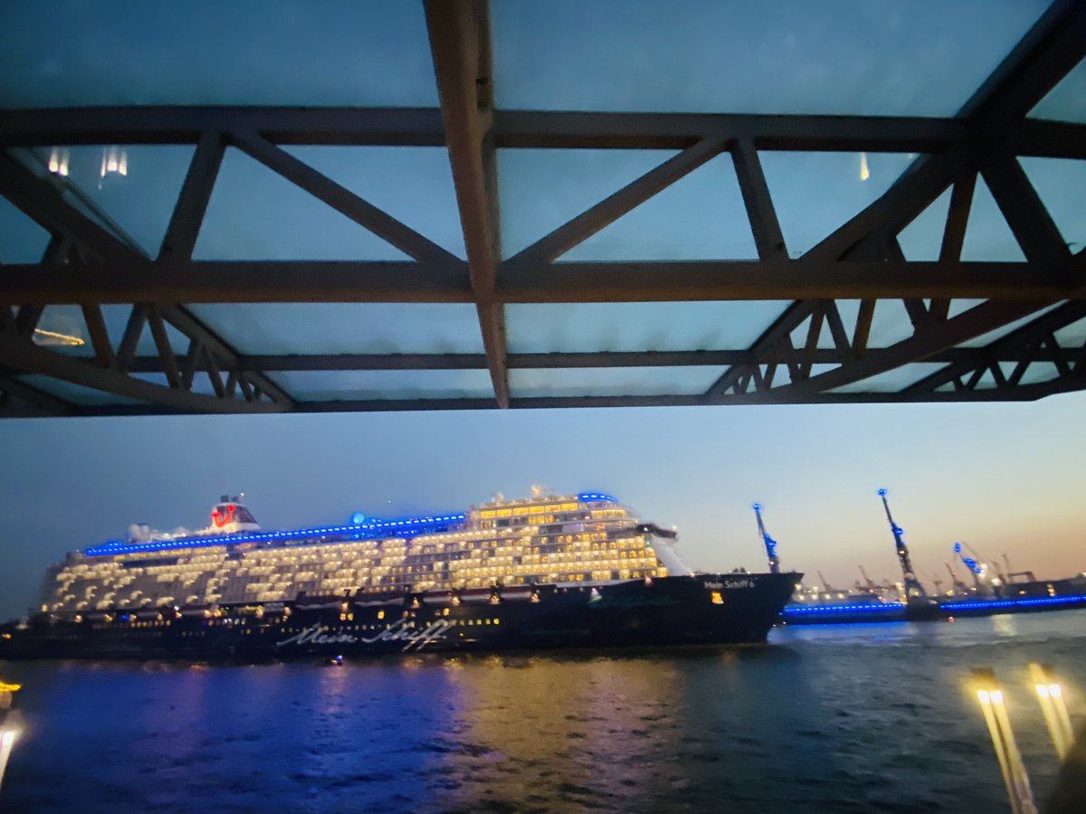 #Hamburg #CruiseDays 
Impressionen 

Mein Schiff 6 
TUI

#HamburgLiebe ❤️⚓️
