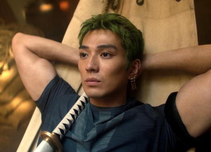 chikukana95's tweet photo. Ja siis hän mitä ihmettä?? Zoro ei oo ollu mun lempparihahmo mangassa tai animessa, mutta huhhuh tässä ihan priimaa en kestä https://t.co/VWqW8pg8iC