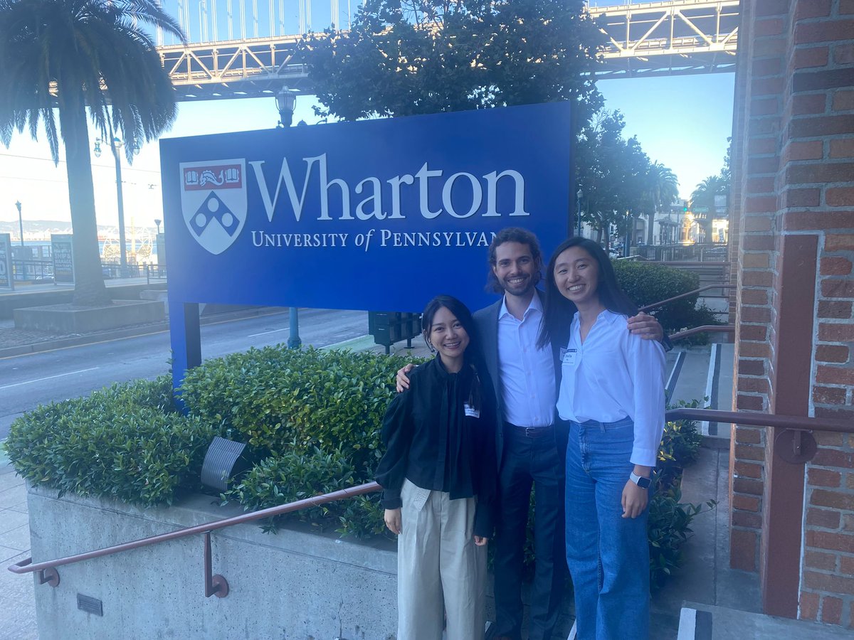 Delighted to present our latest paper 'The Crowdless Future? How Generative AI is Shaping the Future of Human Crowdsourcing' with @miaomiaozhang20 and @stellarpug at the Wharton San Francisco campus! Thanks @AIatWharton for this amazing Business & Generative AI Workshop!