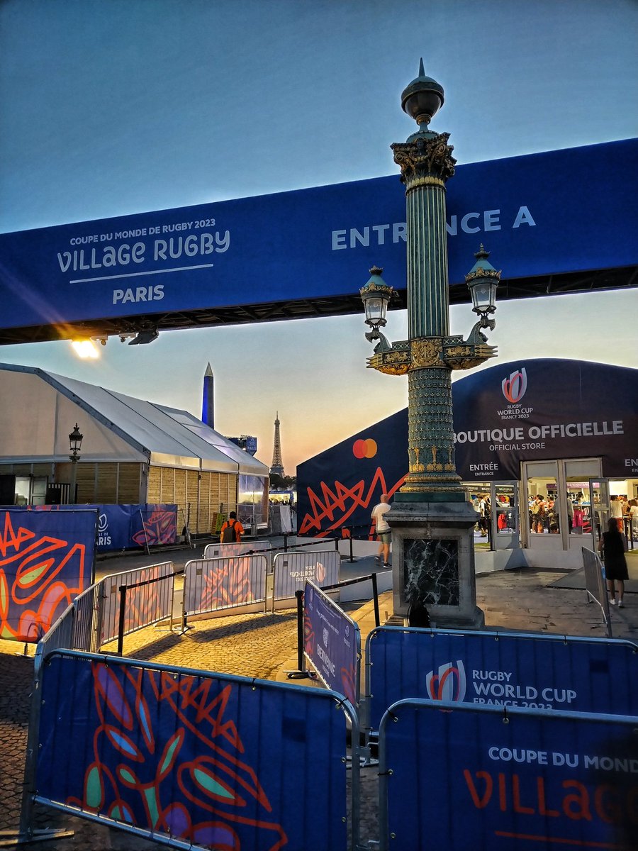 Y'a pire place pour y mettre une fan zone... 🥰
#concordancedestemps