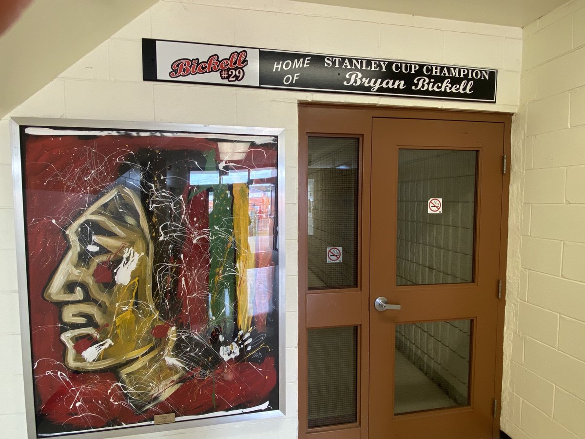 LaughlinSXM's tweet photo. At the Orono Fair. Home of a certain Cup Champion.⁦@NHLBlackhawks⁩ #Bickell https://t.co/bTre870BMV