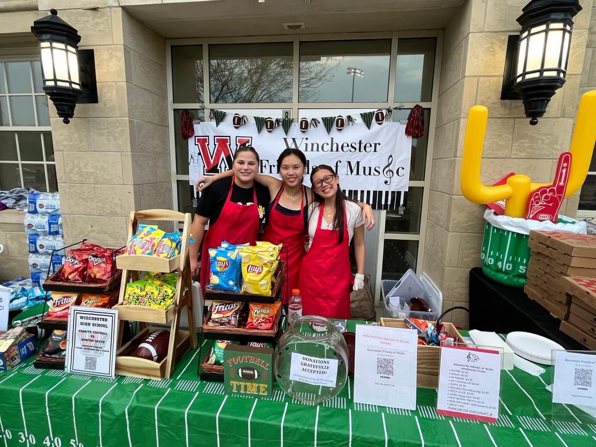 WinMusicFriends's tweet photo. Thank you to our wonderful WHS music kids for helping sell concessions at the football game last night!  Follow us on social media to keep updated about music events throughout the year!  Email us at fomwps@gmail.com to receive our not frequent emails! https://t.co/w4g7tuZMrr