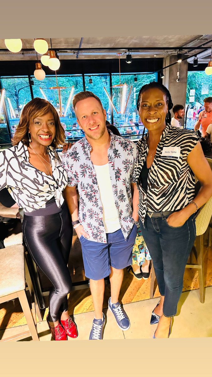 Having a great time with my clients they were so happy to have me.....They came from all around the globe just to meet me!! #Morocco #GotchaPopConcert #แกเป็นใคร่ #Terremoto #LaVuelta23 #زلزال #derekhechter1 #sohappy #excited #btc #indices #stocksmarket #marketcap #bluehorizon