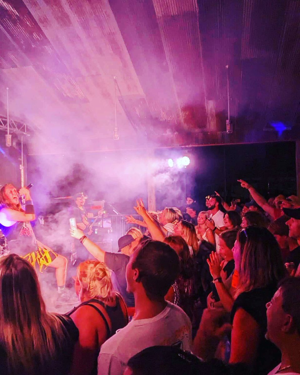 We’re back in the Fox Valley tonight at Rocky and Tara’s Nut Haus in Dundas! 7pm-11 free beer, food, and cake while it lasts for Teddy Bob’s birthday all invited!