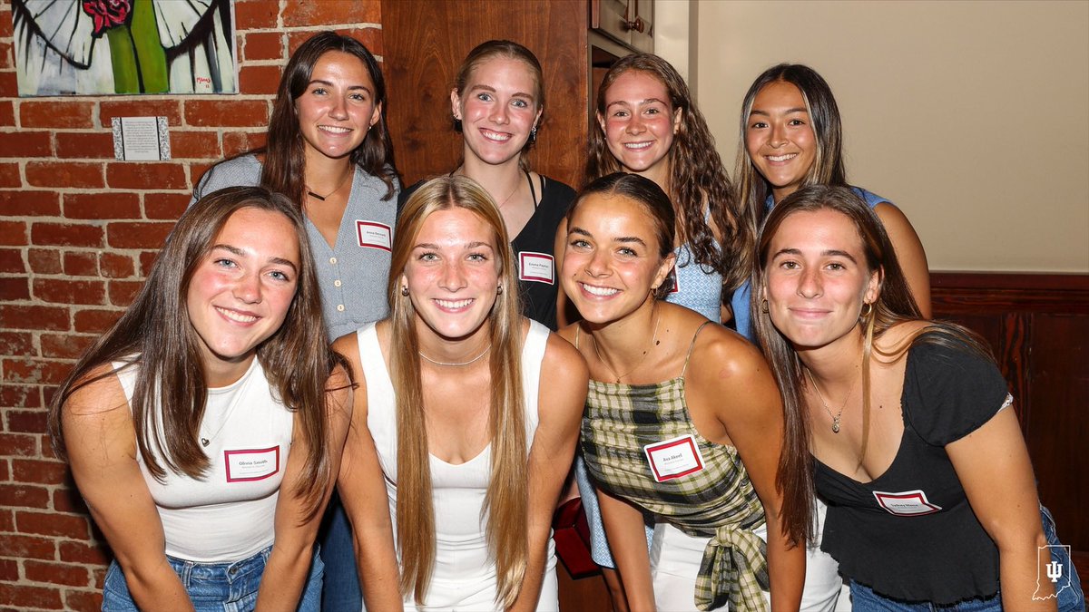 Congrats to these student-athletes who were honored at the Academic Excellence dinner for earning 4.0 GPAs in the 2023 spring semester.  👏👏