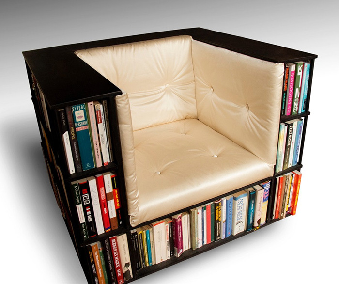 IrisReading's tweet image. #bookchair #books #readmorebooks