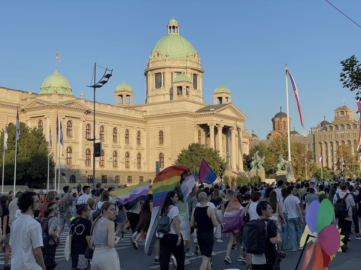 as_brinks's tweet photo. Beautiful &amp; fun atmosphere @belgradepride: 
celebrating that love is love, and asking for equal rights 

Happy to bring the next generation with me, ‘I want to be there mom, it’s about making space for eachother’

@goranmiletic @LabrisBeograd @dasezna @GetenLGBTIQA @BurbachKaren https://t.co/R3s9FpPOEL
