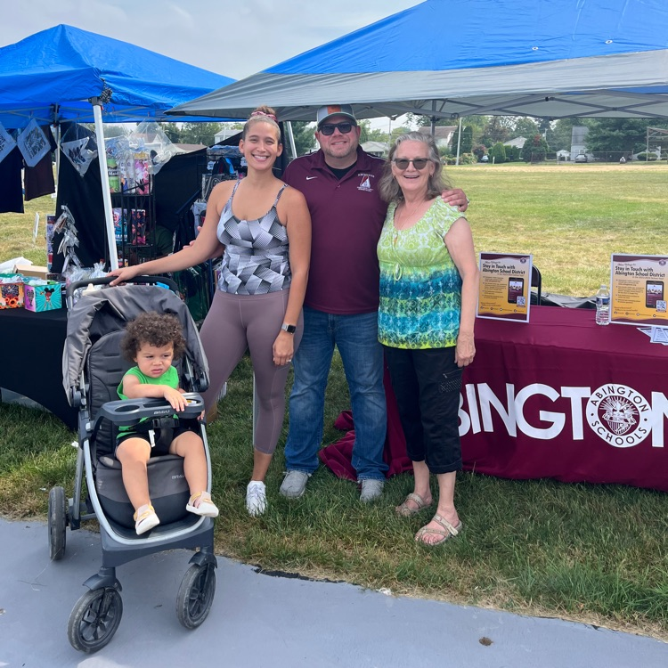 AbingtonSchools's tweet photo. Thank you to everyone who stopped by our table today at the Willow Grove NAACP Unity Day! #OneASD #ASDProud https://t.co/JnwQypfGlt
