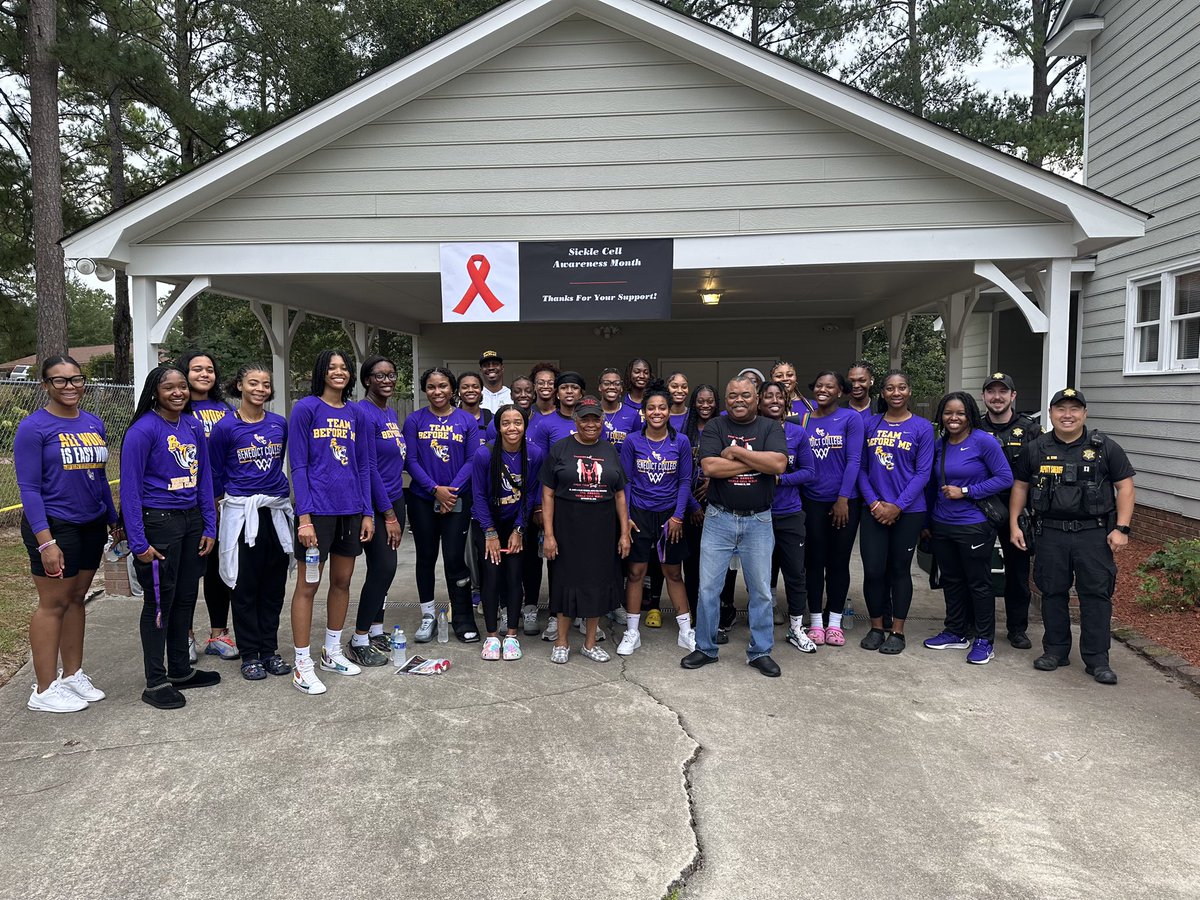 Today, our WBB Lady Tigers participated in the 17th Annual Daniels and Daniels National Sickle Cell Awareness Walk! Thank You for having us!🐅🏀💜💛 #TheBestofBC #LadyTigers