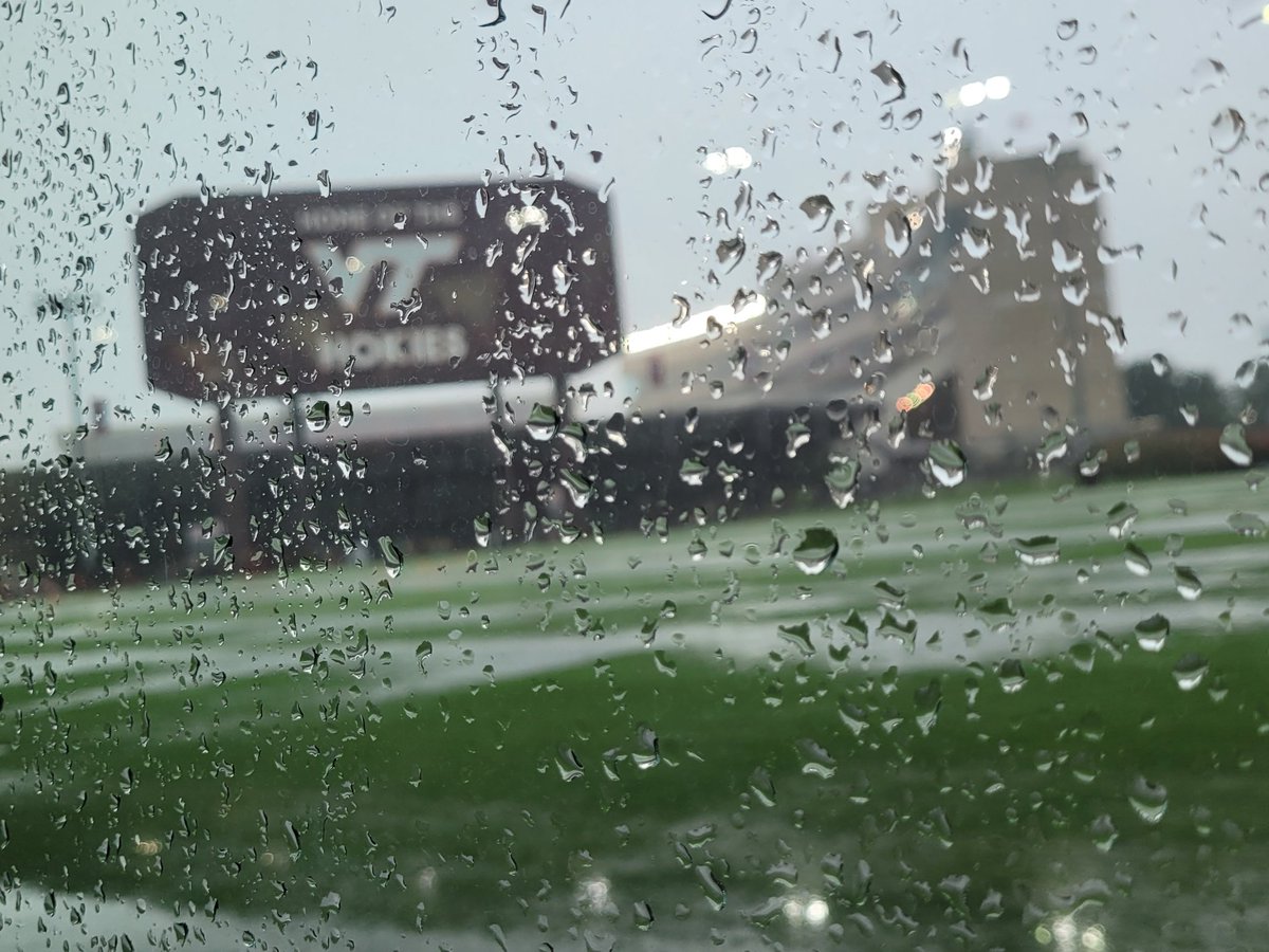 BetsBees's tweet photo. @HokiesFB https://t.co/OW8hC6u4lq