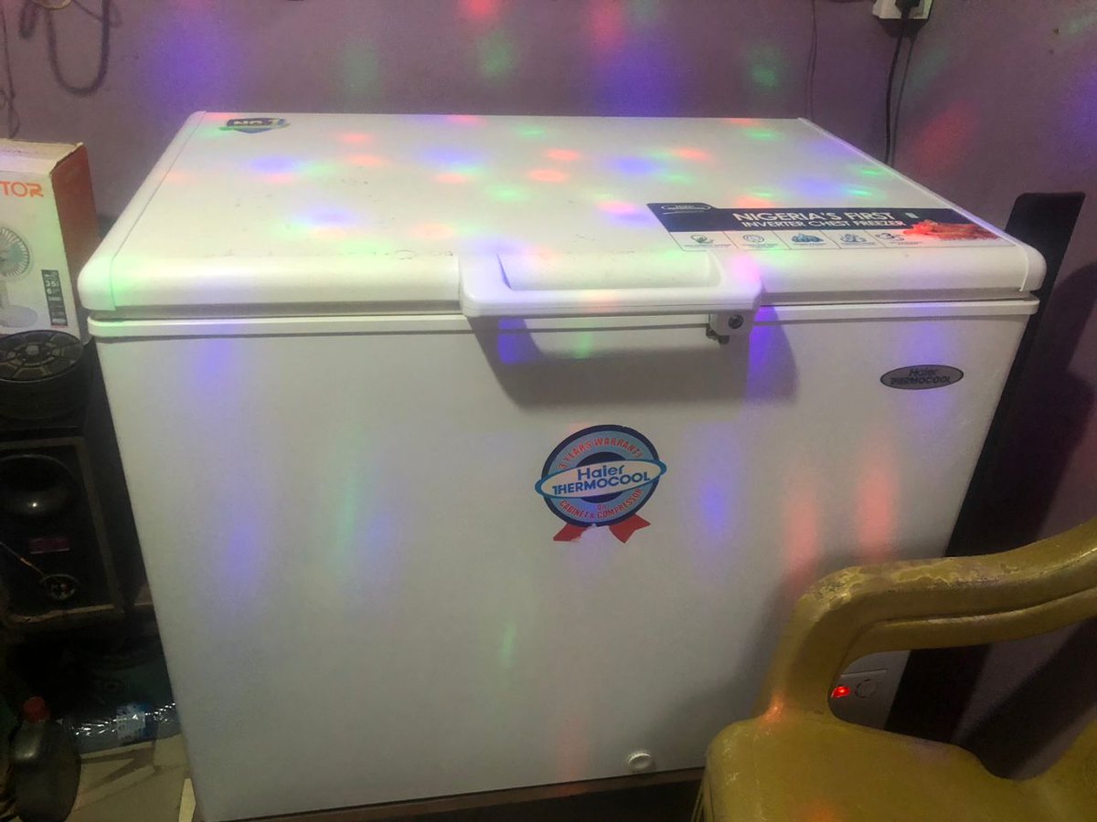 OmojuwaTosin's tweet photo. #declutteringsale
I have a few items for declutter
Frame 1: Was bought brand new in February going for 270k, hasn’t really been used it’s in very good condition
Frame 2:Was bought brand new in March this year selling for 155k it hasn’t really been used it’s in very good condition https://t.co/HfEuDThOkg