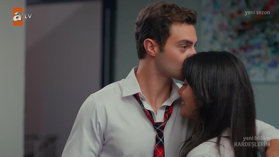 Karenin güzelliği tabi çiftimizde çok güzel 😍

 #SüsÖm #Kardeşlerim