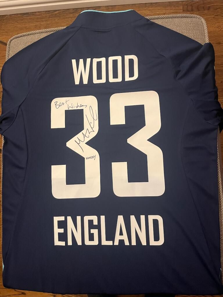 We are very lucky to have been donated a signed Mark Wood shirt to raffle off tomorrow at our Vice Presidents game. A massive thank you to <a href="/MAWood33/">Mark Wood</a>