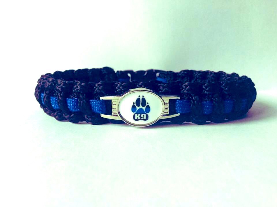 Custom Made Paracord Bracelets Alloa (@cmpba81) on Twitter photo <a href="/thedogman_918/">Chris Green</a>
🔵 Thin Blue Line Paracord Bracelets 🔵
Please RT and show your support.
Each bracelet is custom-made to order handmade by myself #Army #Veteran who suffers from #PTSD if anyone is interested please contact me for details <a href="/thedogman_918/">Chris Green</a>
🔵 Thin Blue Line Paracord Bracelets 🔵
Please RT and show your support.
Each bracelet is custom-made to order handmade by myself #Army #Veteran who suffers from #PTSD if anyone is interested please contact me for details
