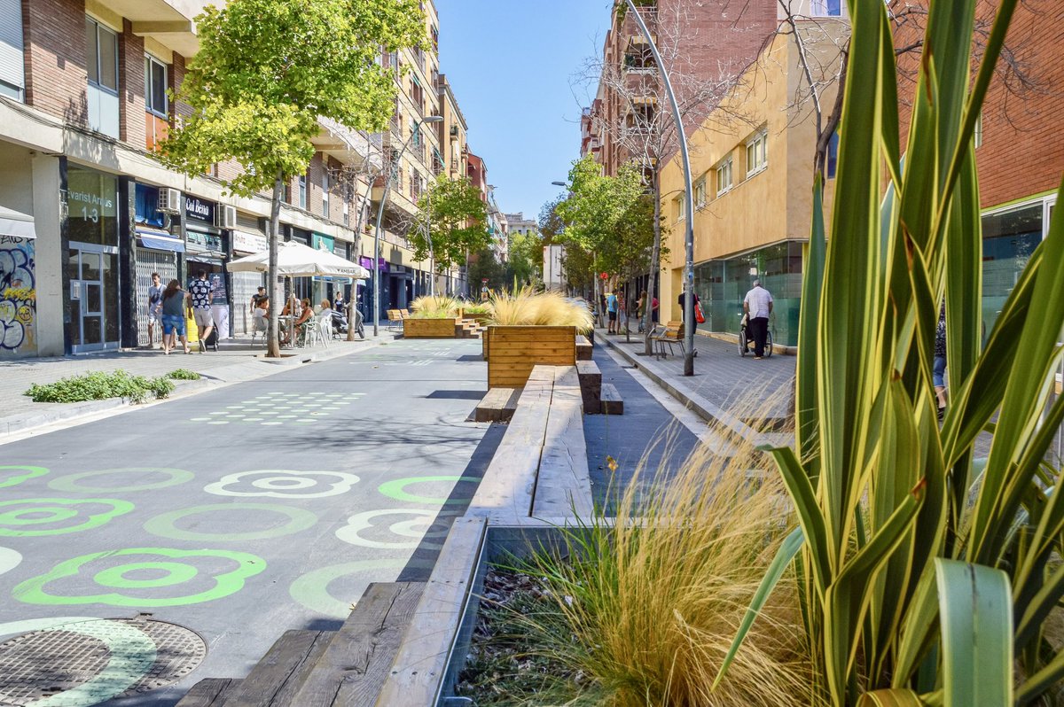Barcelona’s Protegim les Escoles (“Protect the Schools”) strategy creates safe, comfortable, and healthy public spaces that act as meeting places for children, families, and neighbors.

217 schools have been completed to date, with a goal of finishing all 585 in the city by 2030.