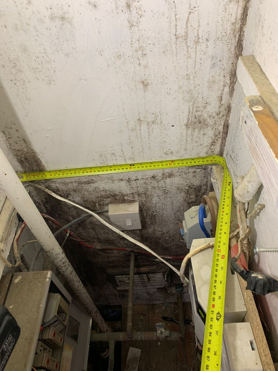 reelectrical's tweet image. An Emergency Electrician in London must be contacted whenever there is a power outage or faulty wiring. Call us now on 0793 0412 035 or visit our website electrician-north-london.co.uk and book an appointment online.    #emergencyelectricianinLondon 
#faultywiring 
#poweroutages