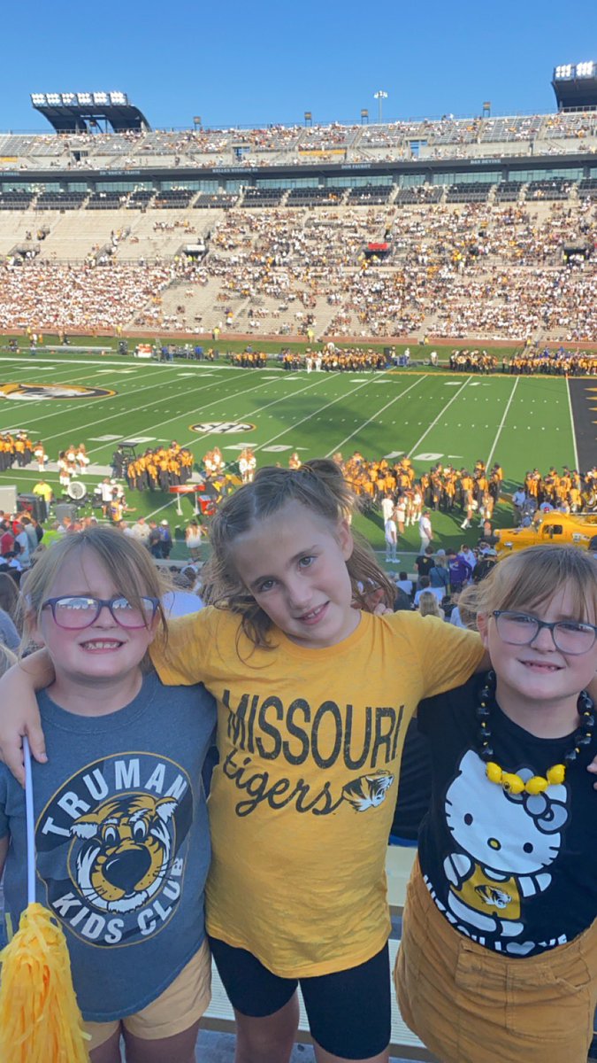 GentryLindsey's tweet photo. Future Tigers! #mizzou #miz https://t.co/WdOAnZuIEq