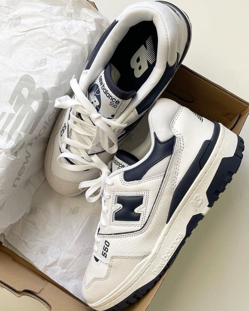 New Balance 550