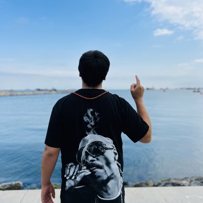 Kingfanos's tweet photo. #NewProfilePic https://t.co/9w1itNj82p