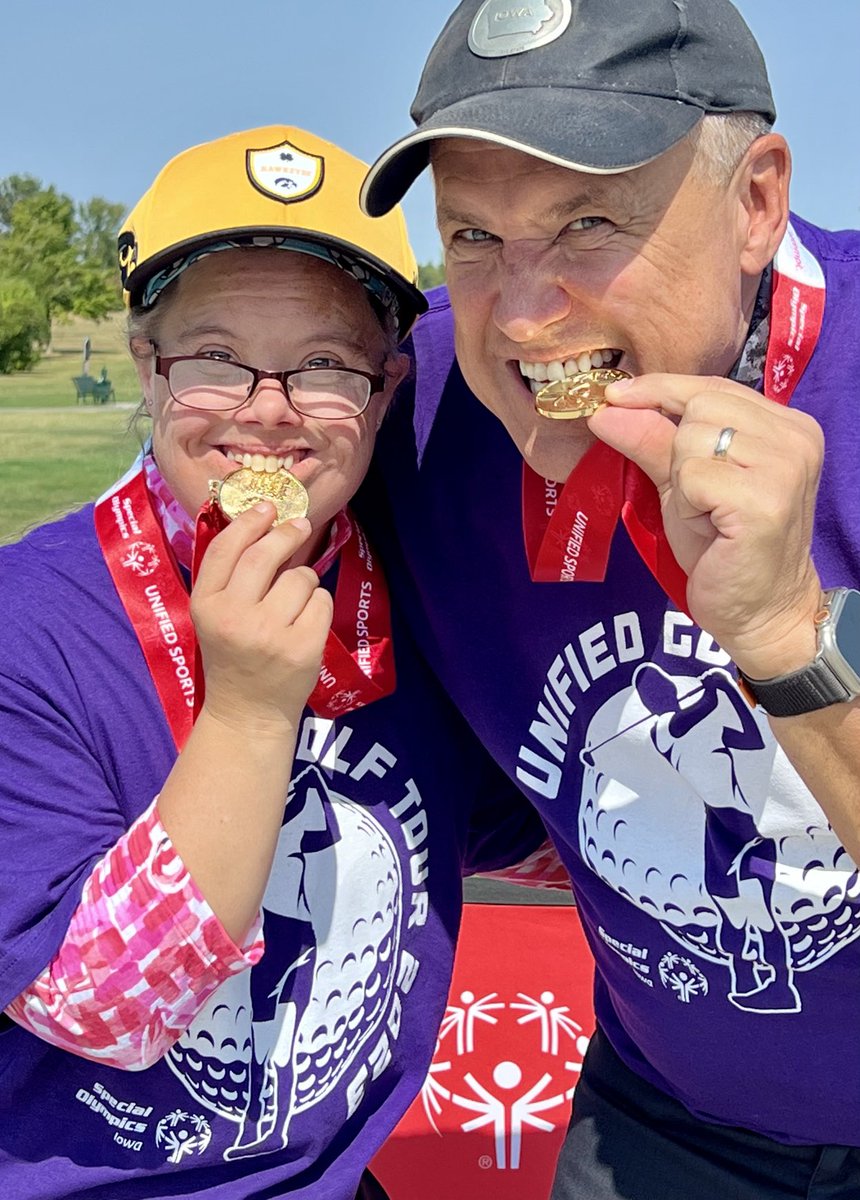 JimNussle's tweet image. Sarah and I won Gold in the Daughter—Father Iowa @SpecialOlympics ⁩ Unified Golf Tournament today! ⁦@soiowa⁩ #2muchfun #specialolympics #golf