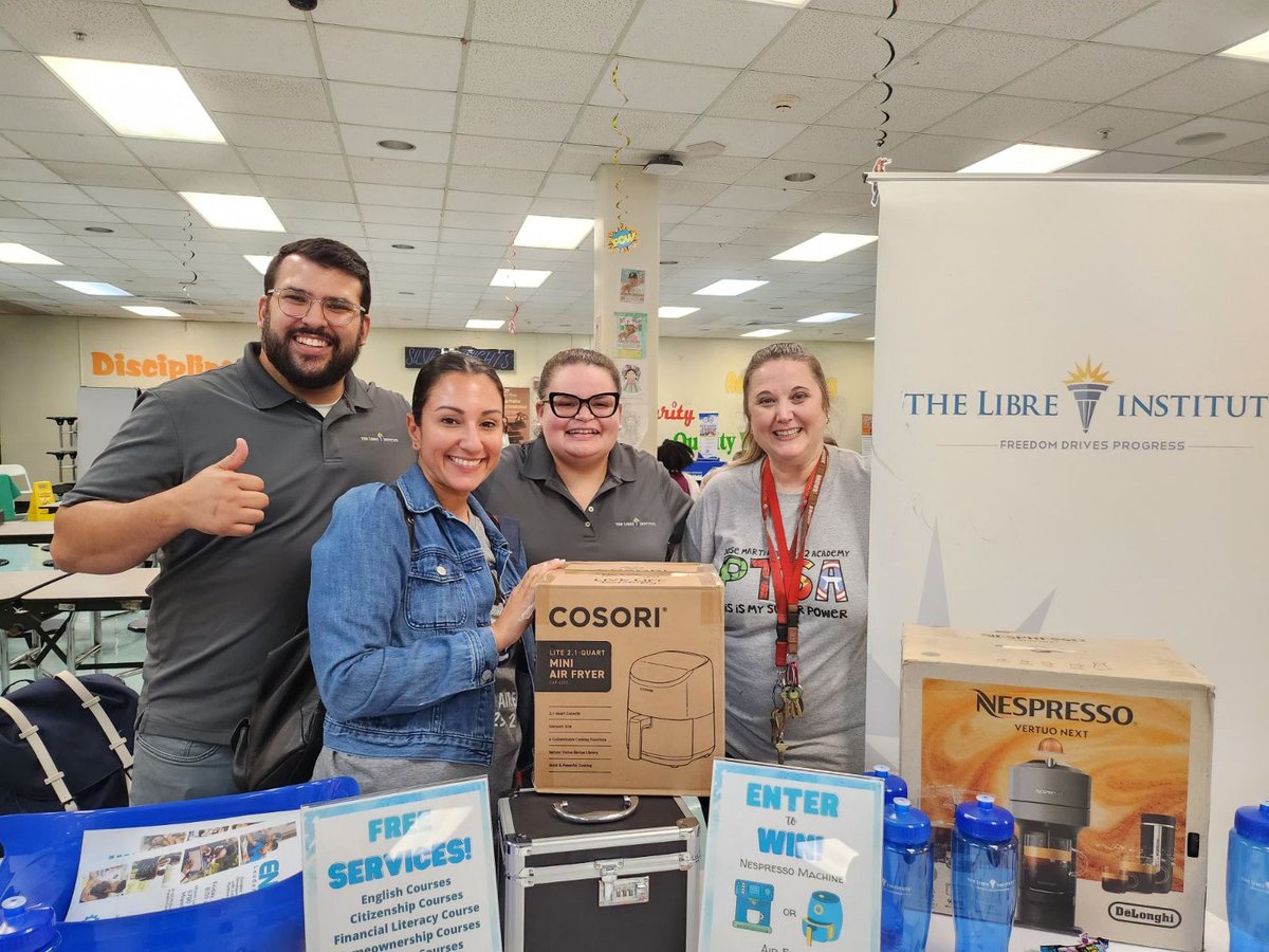 LIBREflorida's tweet photo. Today @LIBREInstitute and their GEDs Stephen and Stephanie talked about ecomonic and educational freedom with the Miami-Dade County Parent Teacher Association. 🗽📚 #FreedomDrivesProgress https://t.co/lzXMXm9LiV