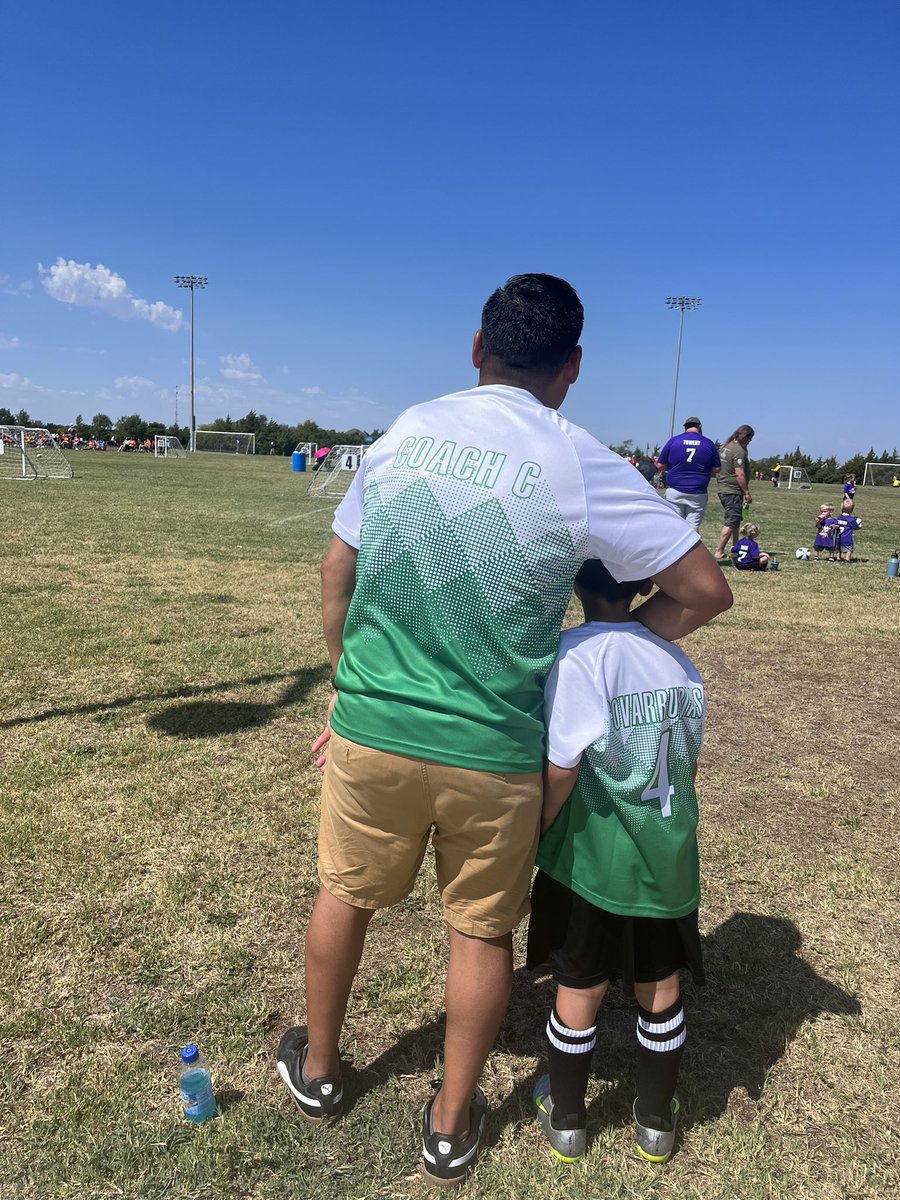 covaj's tweet photo. And just like that…the U8 Midlothian Wolverines are 1-0. Oh wait we don’t keep score. So I won’t mention our 4 goals to thier 3 👀.  

Man I love coaching my own kid… 22 years in the making! Best career move to retire and invest in the kids with my last name! #TheCoachCEffect https://t.co/1May0MiEJ6