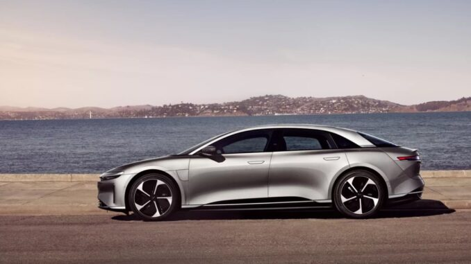 E_Motor_News's tweet photo. ⚡️La nuova partnership siglata tra CA Auto Bank e Lucid Motors permetterà alla banca di offrire le proprie soluzioni finanziare per l’acquisto dei modelli Lucid.
@LucidMotors #AutoBank #Lucid
Read more⤵️
🔗https://t.co/DUgrMEQIJG https://t.co/LzOip6DrdW