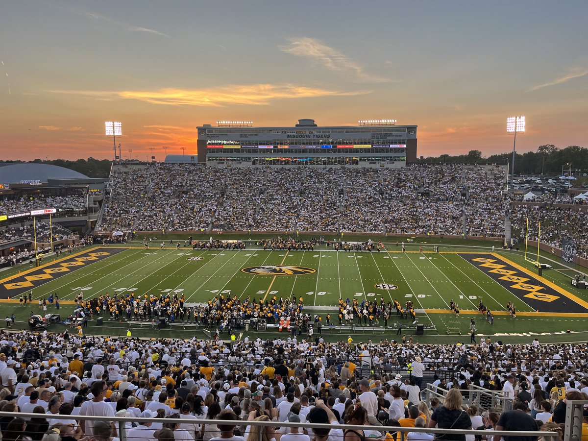 Matt Teeter (@drmattteeter) on Twitter photo What a joy to be with my son & my mentor <a href="/MarkTMiles/">Mark Miles</a> at the <a href="/MizzouFootball/">Mizzou Football</a> game! #blessed
MIZ!👊👊👊👊 What a joy to be with my son & my mentor <a href="/MarkTMiles/">Mark Miles</a> at the <a href="/MizzouFootball/">Mizzou Football</a> game! #blessed
MIZ!👊👊👊👊