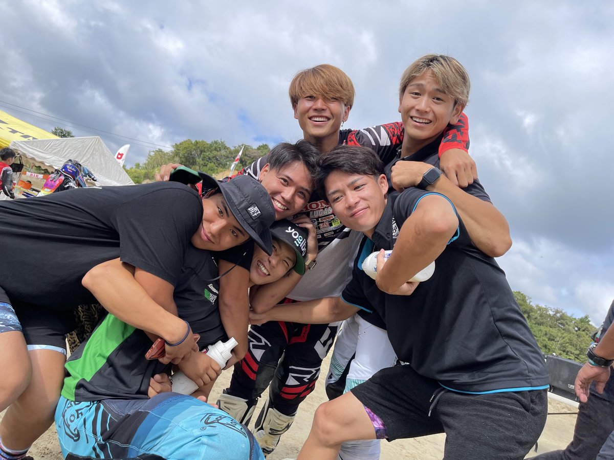 motocross_net's tweet photo. レースはじまるよー！ https://t.co/9oc8044z0Z