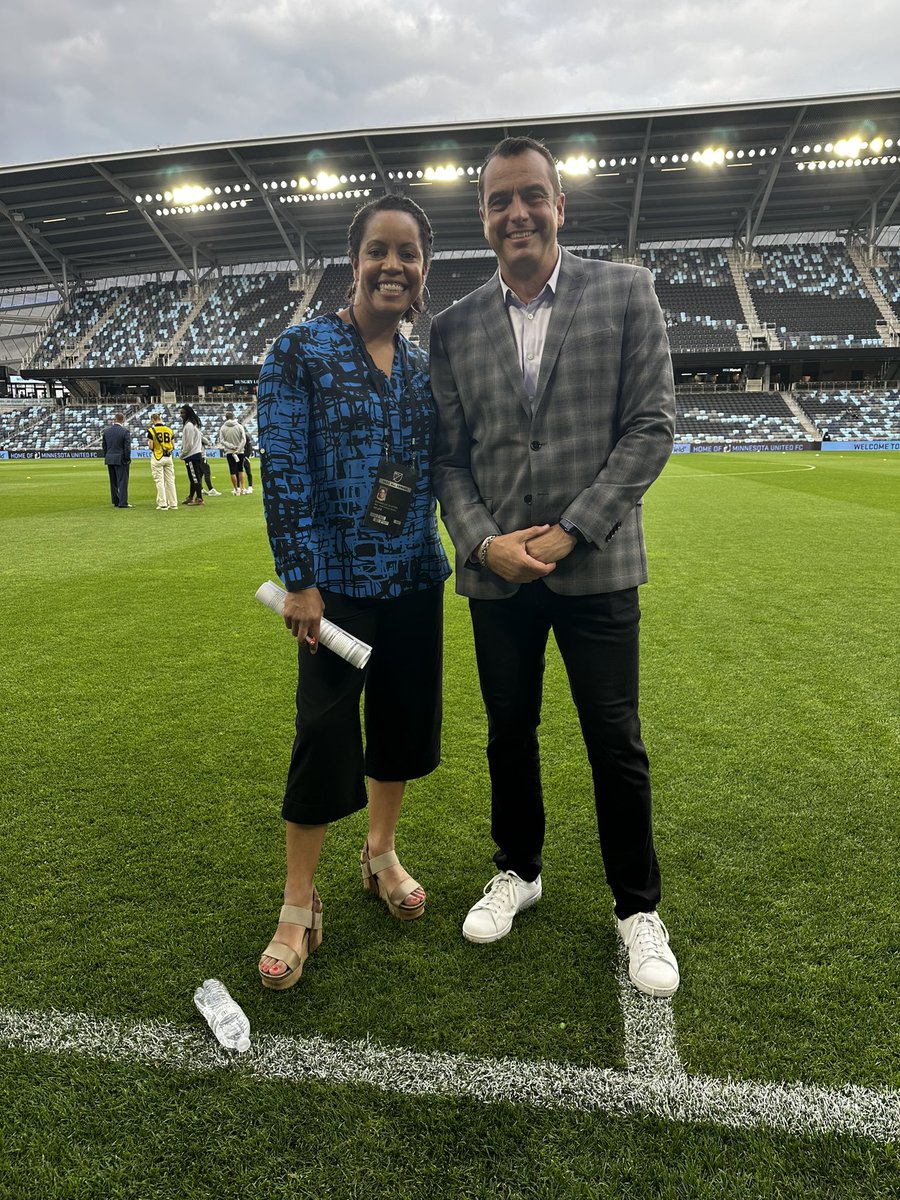 Two minutes until showtime. Let’s go! @MaxBretosSports @NERevolution @MNUFC on Apple TV. Let’s go!