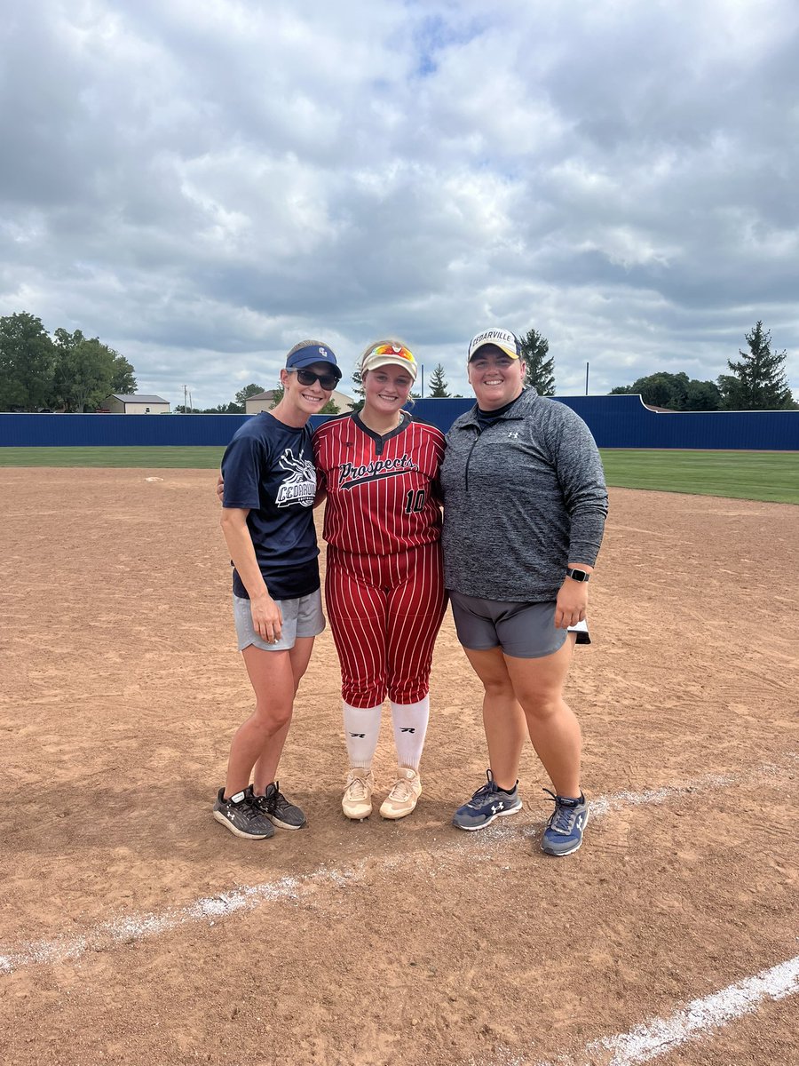 destiny_forler's tweet photo. Huge thank you to @CUJacketsSB for today!! I had such an amazing time! Thank you Coach @coachkchapman and @Bailey_Curry11 and your players for a great time! https://t.co/svH5o3W9Nb