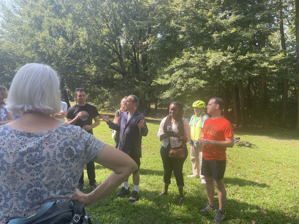 Thanks to D20 precinct officials for organizing Democracy Can be a Walk in the Park! Great to see @jamie_raskin and so many other elected leaders and residents for great conversations!