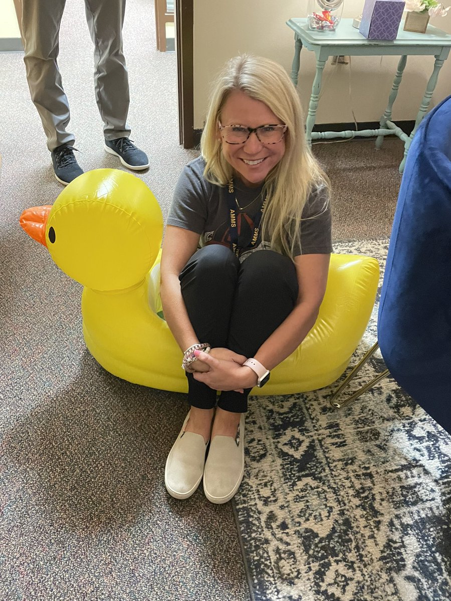 Ashley Perry tweet media