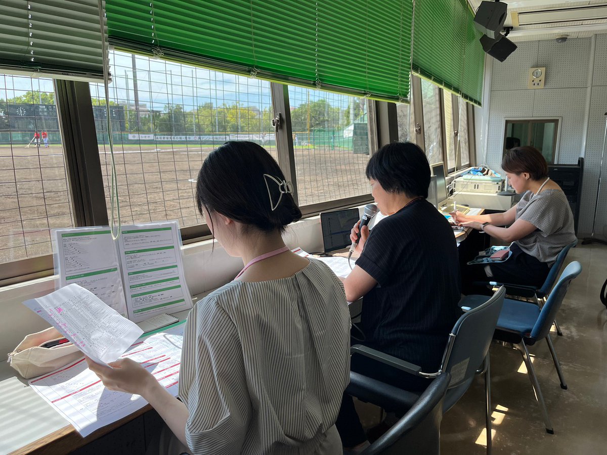 N_Kayoko_BP's tweet photo. 大阪ゼロロクブルズの現場レッスンに行って来ました🎤普段、公式記録員として関わることが多いですが、今回は選手の登���曲を流してアナウンスをしたり、イニング間のインフォメーションやヒーローインタビューをしたりとあっという間に時間が過ぎました☺️���来ることが増え、ワクワクが止まりません😊 https://t.co/XLZyZWNnde