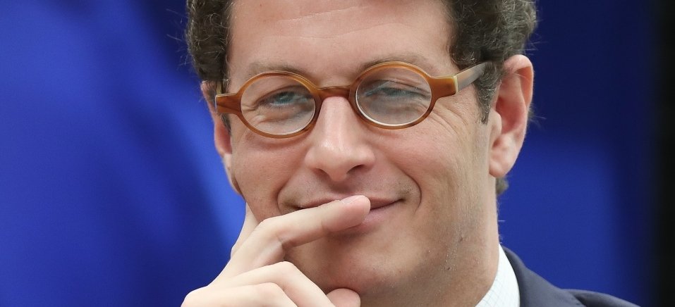 O Ricardo Salles consumindo produtos orgânicos é mais um exemplo de como funciona a luta de classes. O político bolsonarista é um grande defensor do agronegócio tradicional e de todas as suas práticas predatórias, como o uso de agrotóxicos proibidos no mundo todo e a "passada de