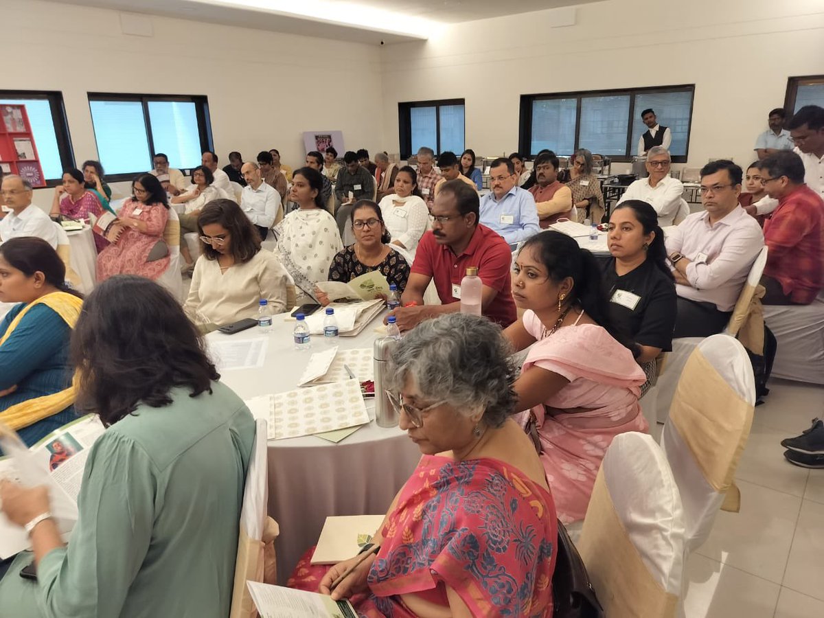 Moderating this amazing panel was wonderful experience .The panel included Mr. Shrikant Deshpande <a href="/CEO_Maharashtra/">ChiefElectoralOffice</a>  <a href="/vidyashah/">vidya</a> <a href="/EdelGive/">EdelGive Foundation</a> Smarinita Shetty <a href="/idr_online/">India Development Review</a> 
Ashif Shaikh <a href="/jansahas/">Narendra Kudesh</a> 
Dr. Santhakumar V.<a href="/azim/">Megat A+ Jamil</a> Premji mji
univ #AttaDeepAcademy