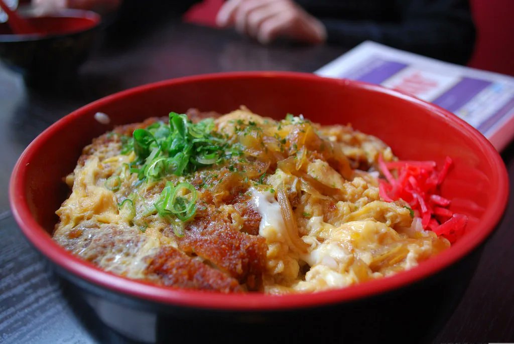Chicken Katsu Don: A Satisfying Japanese Comfort Food
#ChickenKatsuDon #chickenbreast #chicken #food #recipe #dinner
FullRecipe:hychef.com/2020/04/chicke…