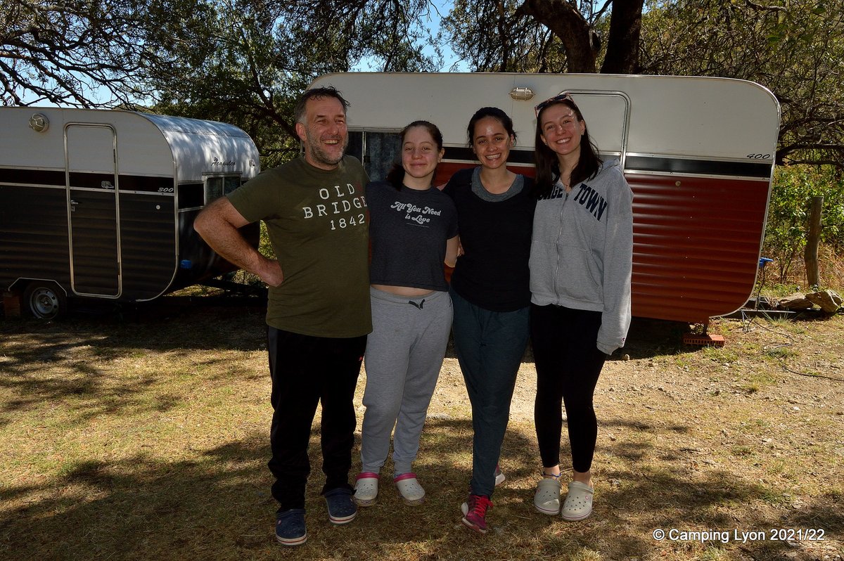Lyon_Camping's tweet photo. En LYON la Temporada comienza ... el 1° de octubre próximo!!!! https://t.co/WXTqze89Oe