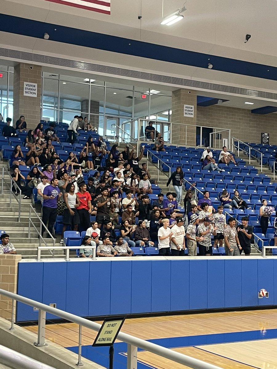 Megan Stewart tweet media