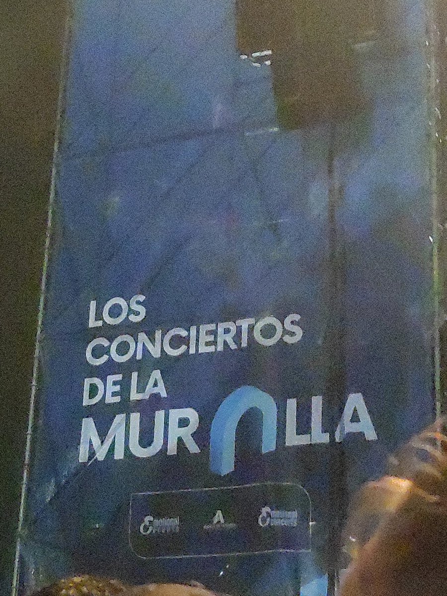 naattss__'s tweet photo. me cago en vuestros putos muertos, 3h a pasar al concierto de natos y waor y ni siquiera ha empezado cuando debería haber acabado ya https://t.co/EmWkLMm6MS
