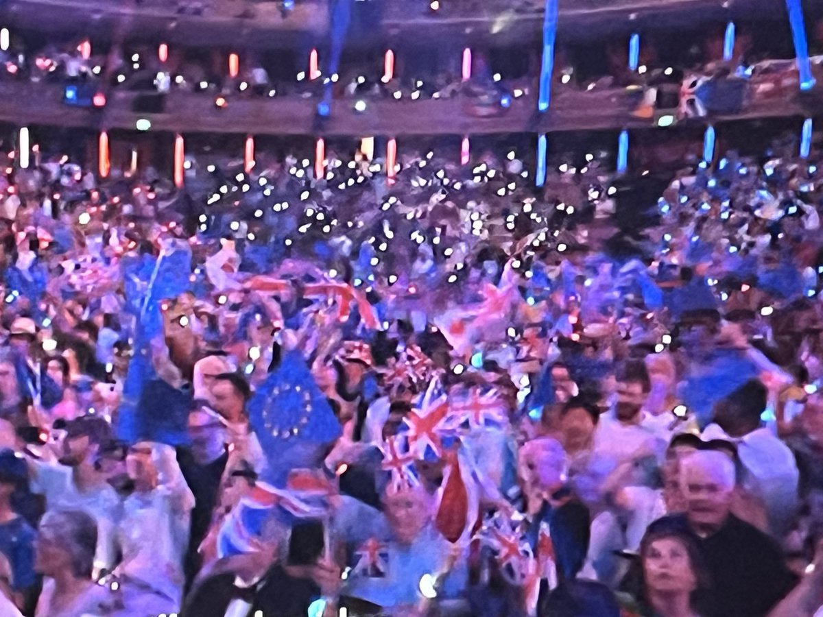 MartinEldon's tweet photo. It’s amazing how at ‘The last night of the proms’  and right in the middle of ‘Rule Britannia’, so many EU flags waiving. https://t.co/YUP3UhpgJT