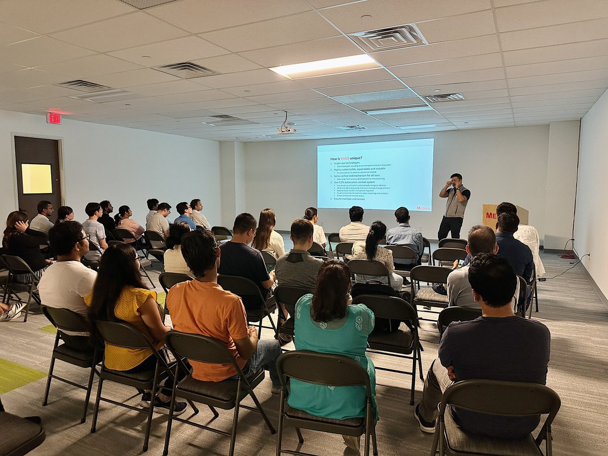 MEDNAScientific's tweet photo. Great to see such enthusiasm for growing biotech in #DFW! We were happy to host an Open House with UT Southwestern PhD students and postdocs to discuss #biotech trends and opportunities. https://t.co/PiWeYnJeC4