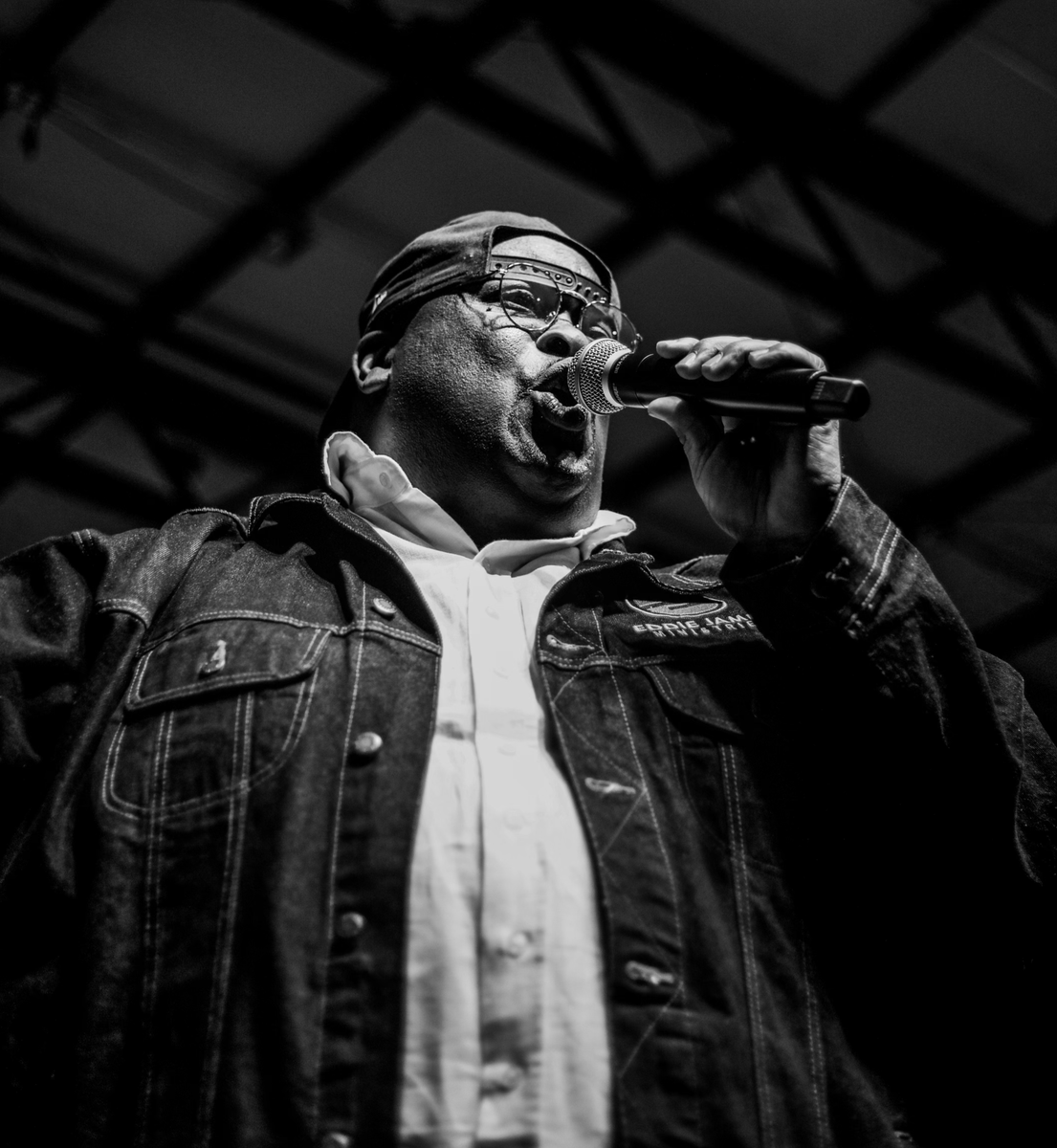 FreshWineRec's tweet photo. Lord, we praise you!
Listen to #LordWePraiseYou on #EddieJames presents #Victory featuring #PhoenixMassChoir
https://t.co/68VZjuSwgg
#PraiseTheLord #EddieJamesMusic #FreshWineMusic #FreshWineRecords #Likes #Viral #Teend #Trending https://t.co/PZZ3NqIlWa
