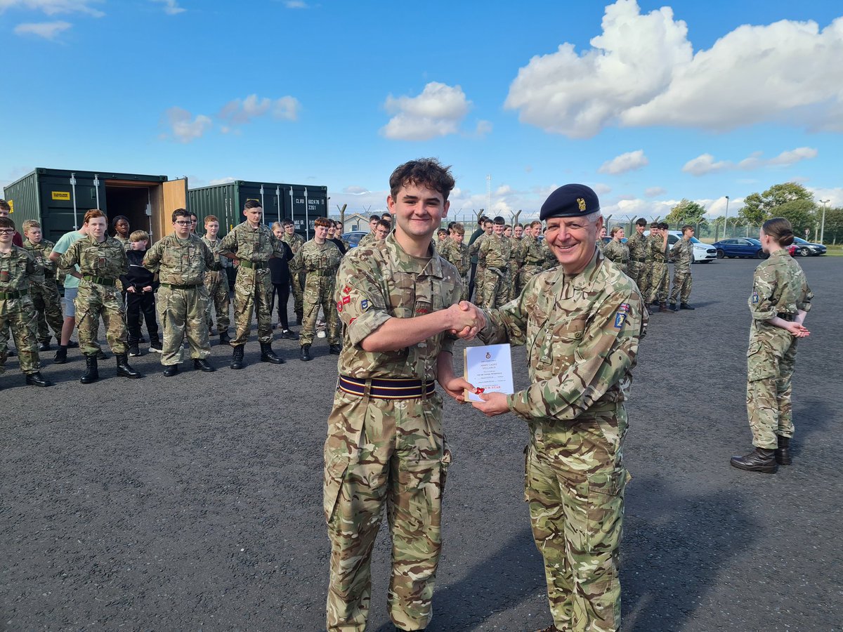AandDBnACF's tweet image. Congratulations to Cpl McDonald who was awarded his 4 star today. Next stop Master Cadet! Well done 👏