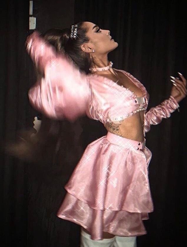 throwbackagb's tweet photo. fairy princess https://t.co/ick4XbTKEu