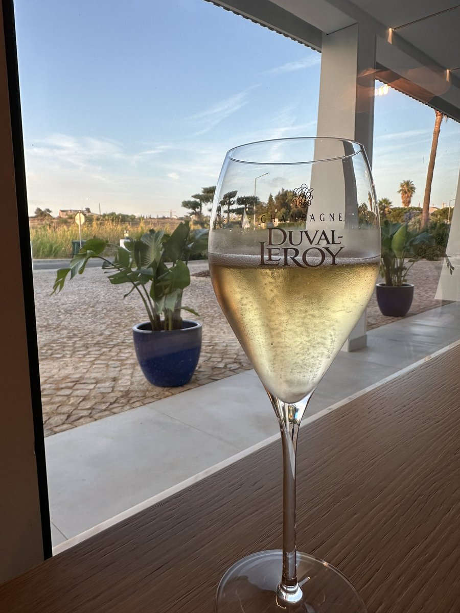 PatriciaMCAL's tweet photo. Para mim… o fim do verão! https://t.co/HTOtScvQOV
