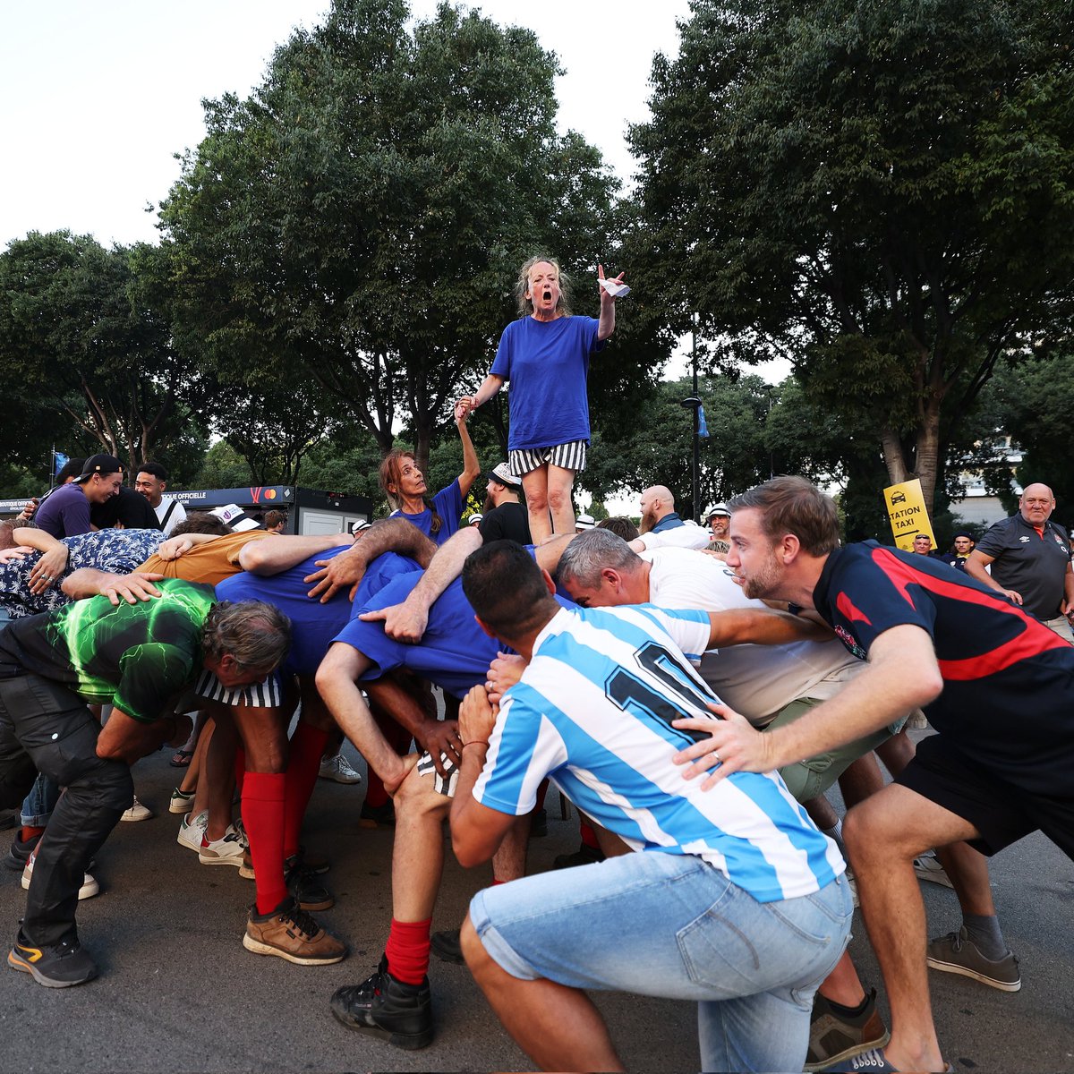 Timmokibidi's tweet image. Crouch, bind, set!
#RWC2023
#LetsGetItOn🏉