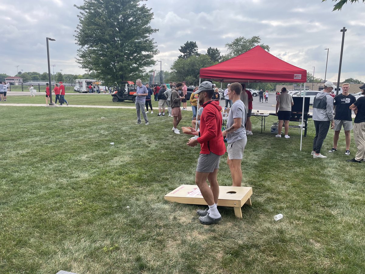 Huge thanks to <a href="/IWUHoops/">IWU Hoops</a>  and Coach Tonagel and staff for the opportunity to hoop with the guys. I really appreciate it and best of luck to the team this up coming season!!