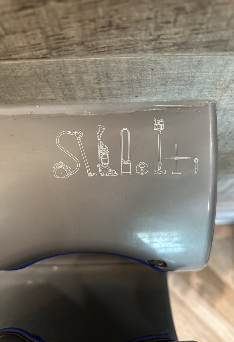 am I the only one who thinks the design on the top of Dyson hand dryer looks like it says “slut”