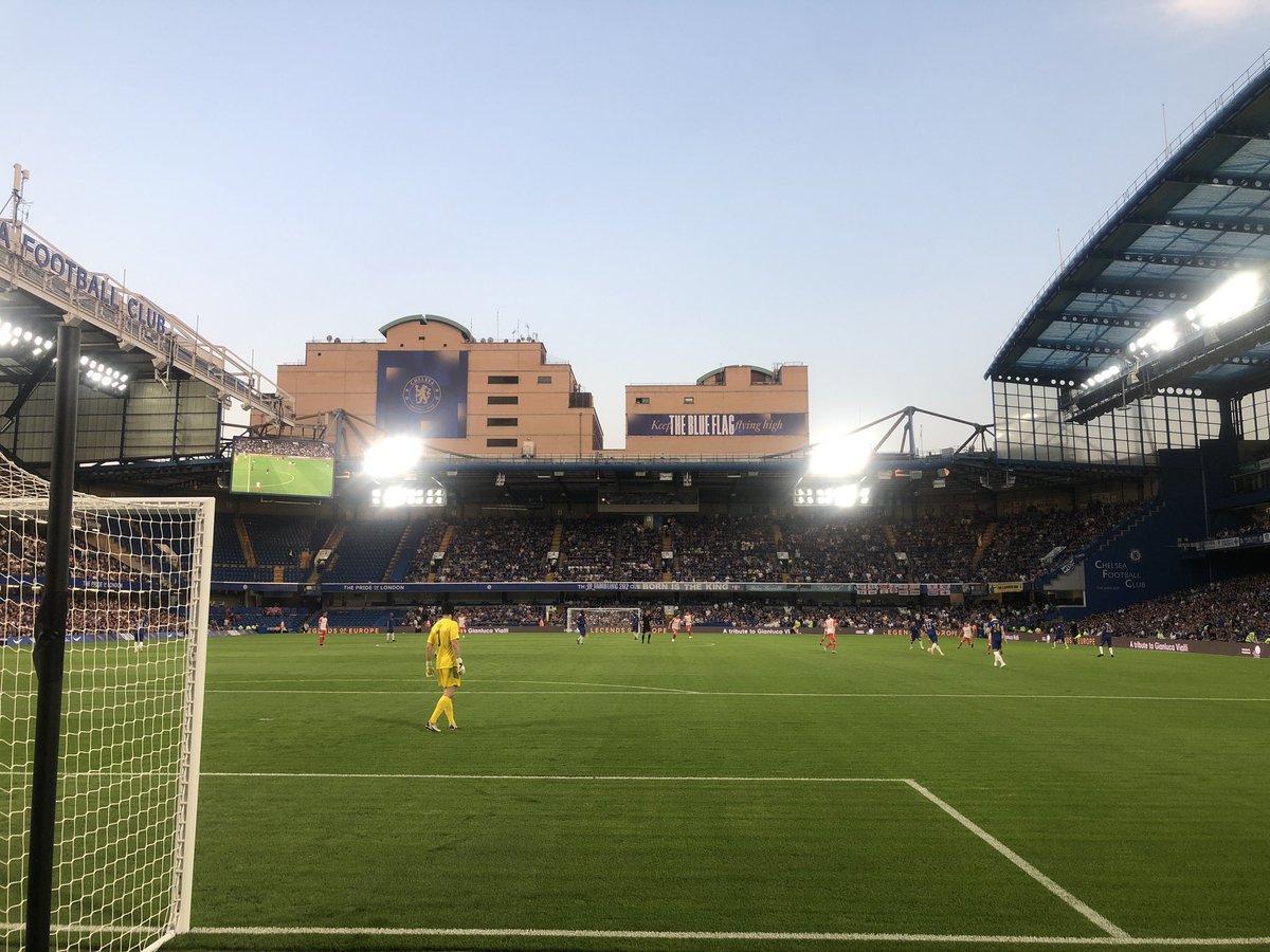 jamesharper_1's tweet photo. Stunning Vol.213 #LegendsofEurope https://t.co/8kGRb8R9xX